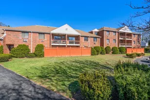 655 Saw Mill Brook Pkwy, Newton, MA 02459 - Photo 1
