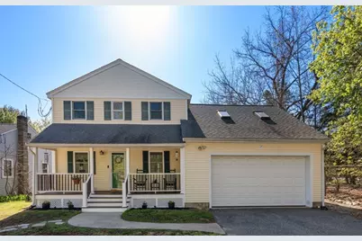 8 Alfred Place, Woburn, MA 01801 - Photo 1