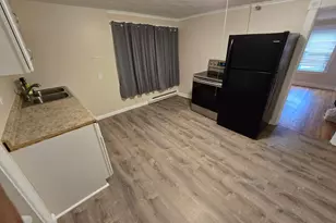31 Prospect St, Webster, MA 01570 - Photo 1