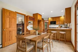 29 Parish Rd, Georgetown, MA 01833 - Photo 1