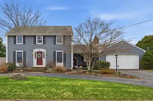 24 Kenyon Dr, Seekonk, MA 02771 - Photo 1