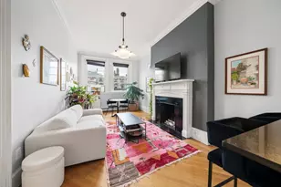165 Beacon St, Boston, MA 02116 - Photo 1