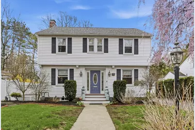 34 Amherst St, Worcester, MA 01602 - Photo 1