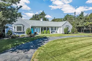 229 S Sea Ave, Yarmouth, MA 02673 - Photo 1