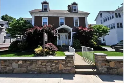 548 Pleasant Street #2R, Worcester, MA 01602 - Photo 1