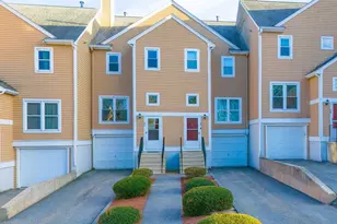 82 Camelot Dr, Worcester, MA 01602 - Photo 1