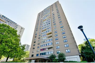 8 Whittier Place #5F, Boston, MA 02114 - Photo 1