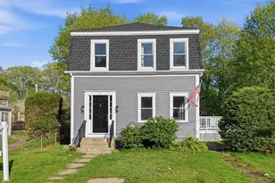 7 Myrtle St, Middleborough, MA 02346 - Photo 1