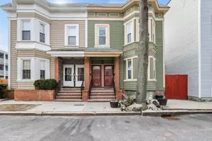 909 E 2nd St, Boston, MA 02127 - Photo 1