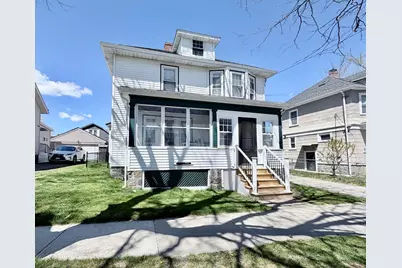 138 Davis St, Quincy, MA 02170 - Photo 1