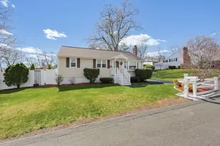 89 Coburn Dr, Lowell, MA 01854 - Photo 1