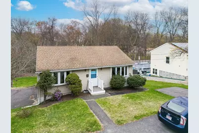 7 Leslie Lane, Millbury, MA 01527 - Photo 1