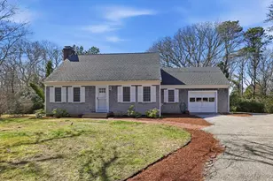 407 Sippewissett Rd, Falmouth, MA 02540 - Photo 1