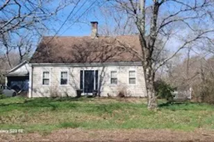 426-426A South St, Halifax, MA 02338 - Photo 1