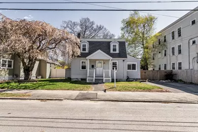 16 Market St, Lawrence, MA 01843 - Photo 1