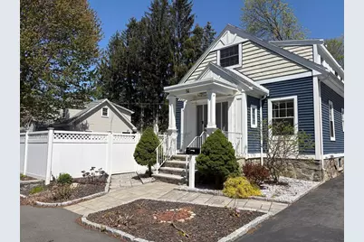 14 Fairview Rd, Lynnfield, MA 01940 - Photo 1