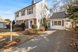 60 Orne St, Salem, MA 01970 - Photo 1