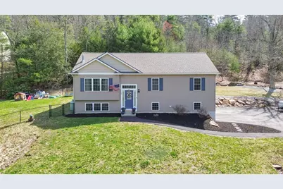 301 Podunk Rd, East Brookfield, MA 01515 - Photo 1