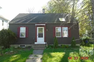 109 Powell Ave, Springfield, MA 01118 - Photo 1