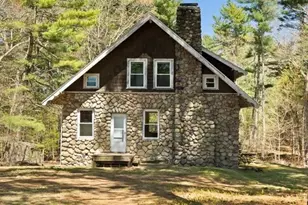 876 Plymouth St, East Bridgewater, MA 02333 - Photo 1