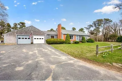 48 Glover Sq, Chatham, MA 02633 - Photo 1