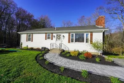 90 Merlin Dr, Swansea, MA 02777 - Photo 1