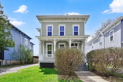 52 Thompson St, Springfield, MA 01109 - Photo 1