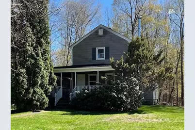 41 Main St, Hubbardston, MA 01452 - Photo 1