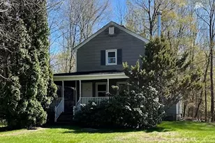 41 Main St, Hubbardston, MA 01452 - Photo 1