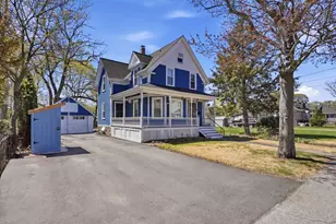 20 Pleasant St, Saugus, MA 01906 - Photo 1