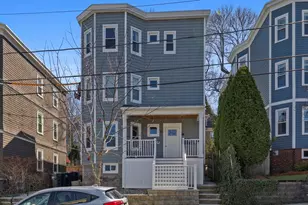 32 Cambridge Terrace, Cambridge, MA 02140 - Photo 1