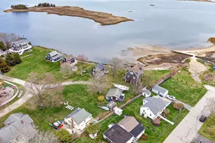 9 Wampanoag Dr, Fairhaven, MA 02719 - Photo 1
