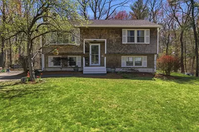 7 Barrows Ct, Norton, MA 02766 - Photo 1