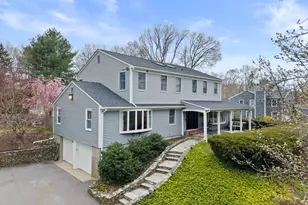 13 Woodvale Ave, Plymouth, MA 02360 - Photo 1