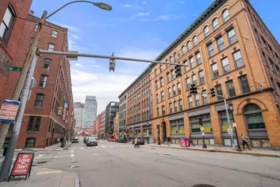 346-354 Congress St #106, Boston, MA 02210 - Photo 1