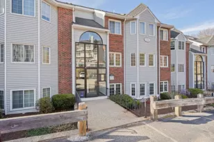 206 Tall Oaks Dr, Weymouth, MA 02190 - Photo 1