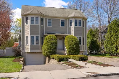 73 Oak Ave #1, Newton, MA 02465 - Photo 1