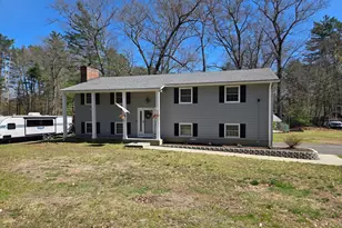 166 Pomeroy Meadow Rd, Southampton, MA 01073 - Photo 1