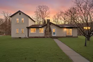 159 N Monson Rd, Hampden, MA 01036 - Photo 1