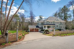 17 Loading Place Rd, Manchester by the Sea, MA 01944 - Photo 1