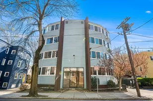 516 Green St, Cambridge, MA 02139 - Photo 1