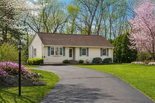 4 Dorianna Cir, Shrewsbury, MA 01545 - Photo 1