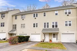 27 Towle Dr, Holden, MA 01520 - Photo 1