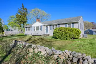 70 Thicket St, Weymouth, MA 02190 - Photo 1