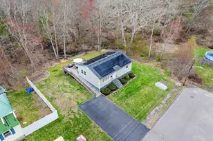 102 Brookside Rd, Rockland, MA 02370 - Photo 1