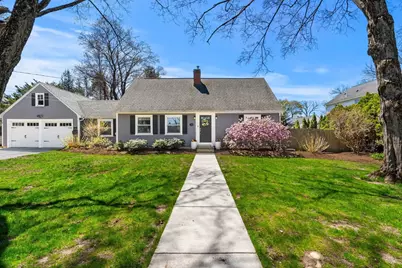 11 Woodbridge Rd, North Andover, MA 01845 - Photo 1