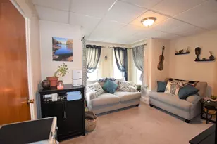 32 Floyd St, Waltham, MA 02453 - Photo 1
