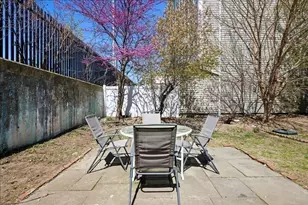 9 Allen Ct, Somerville, MA 02143 - Photo 1