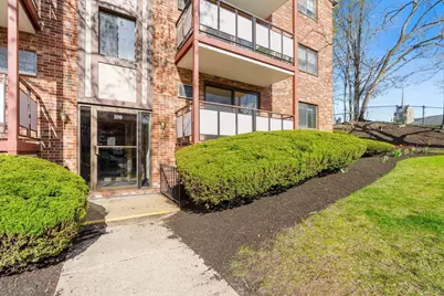 100 Lexington St #A2, Belmont, MA 02478 - Photo 1