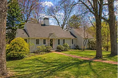 22 Standish Rd, Wellesley, MA 02481 - Photo 1